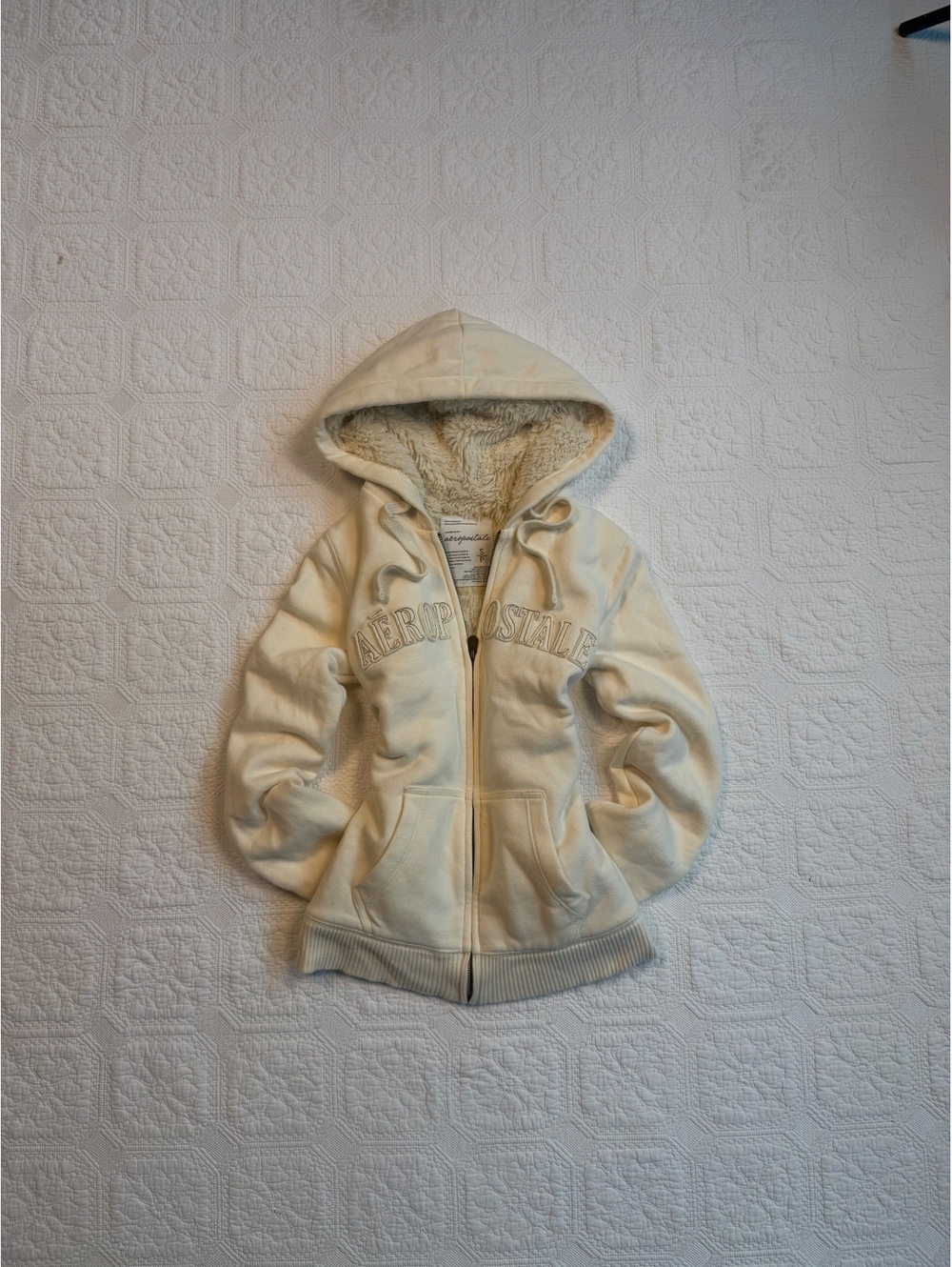 Y2K vintage RARE Aeropostale Women's Cream Sherpa Lined Hoodie zip up